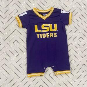 Colosseum LSU Tigers Outfit